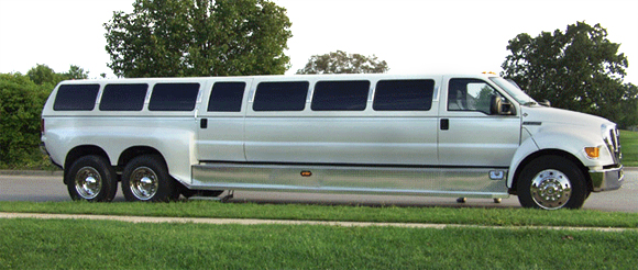 Ford 650 Limousines 2