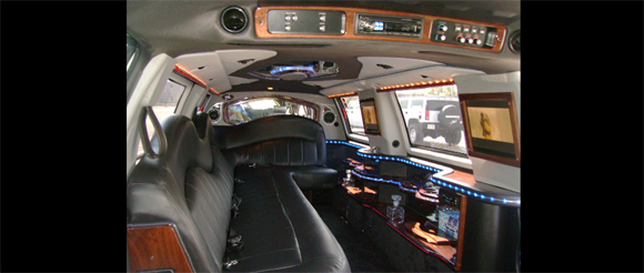 navigator Limousines 3